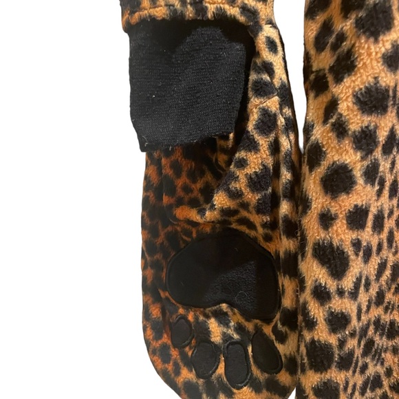 Women's Xhilaration Plush Leopard Hoodie Sleepwear - Small - Picture 3 of 5